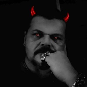 Meet your Posher, Roy